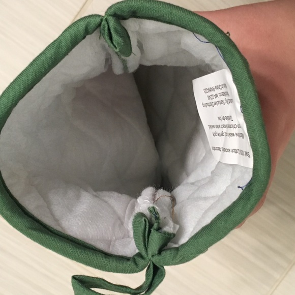 Seasons Greetings - Holiday Oven Mit - Picture 6 of 8